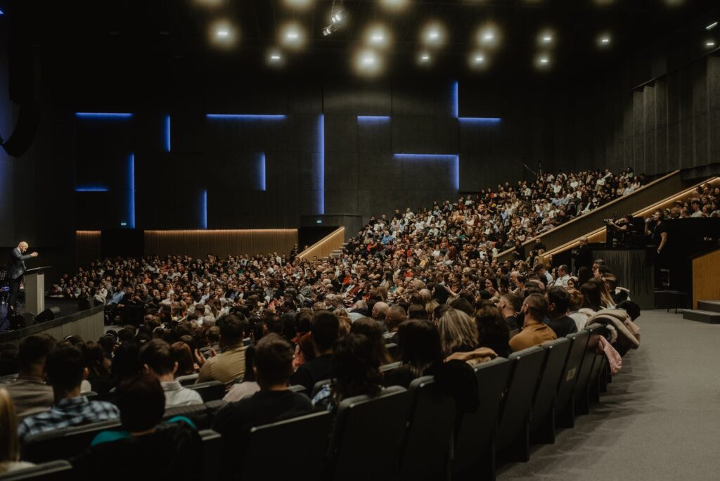 Cómo funcionan las iniciativas y canales de participación ciudadana en los municipios